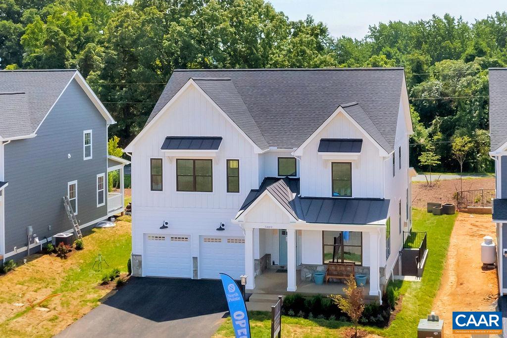 3592 THICKET RUN PL