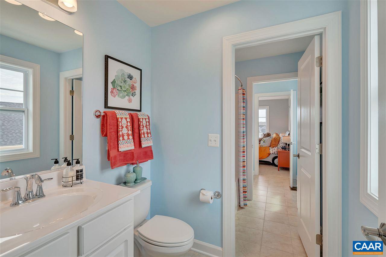 3538 THICKET RUN PL
