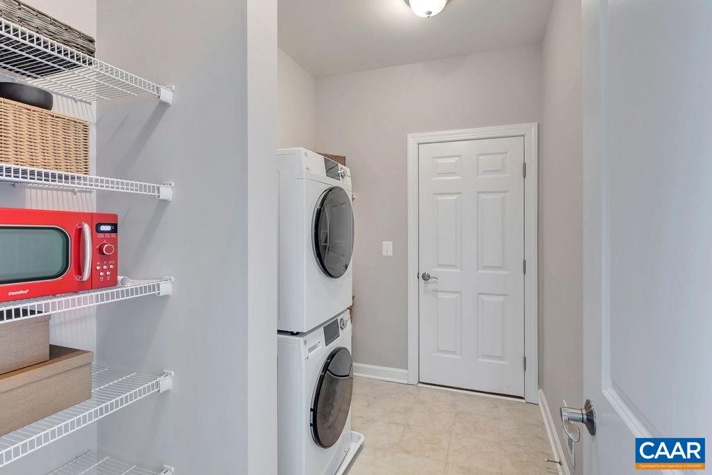3562 THICKET RUN PL