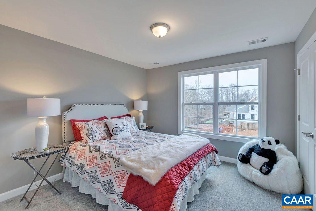 3562 THICKET RUN PL