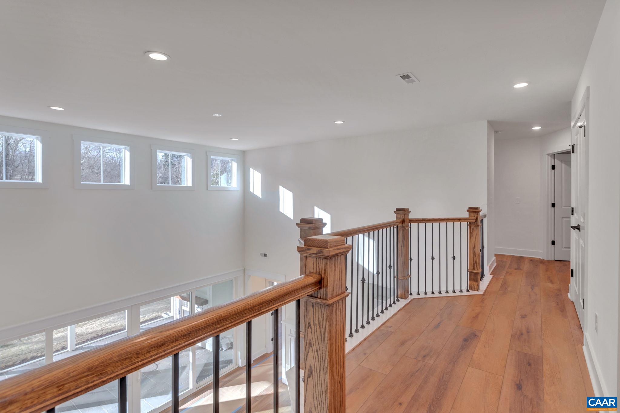 11 EAGLE VIEW
