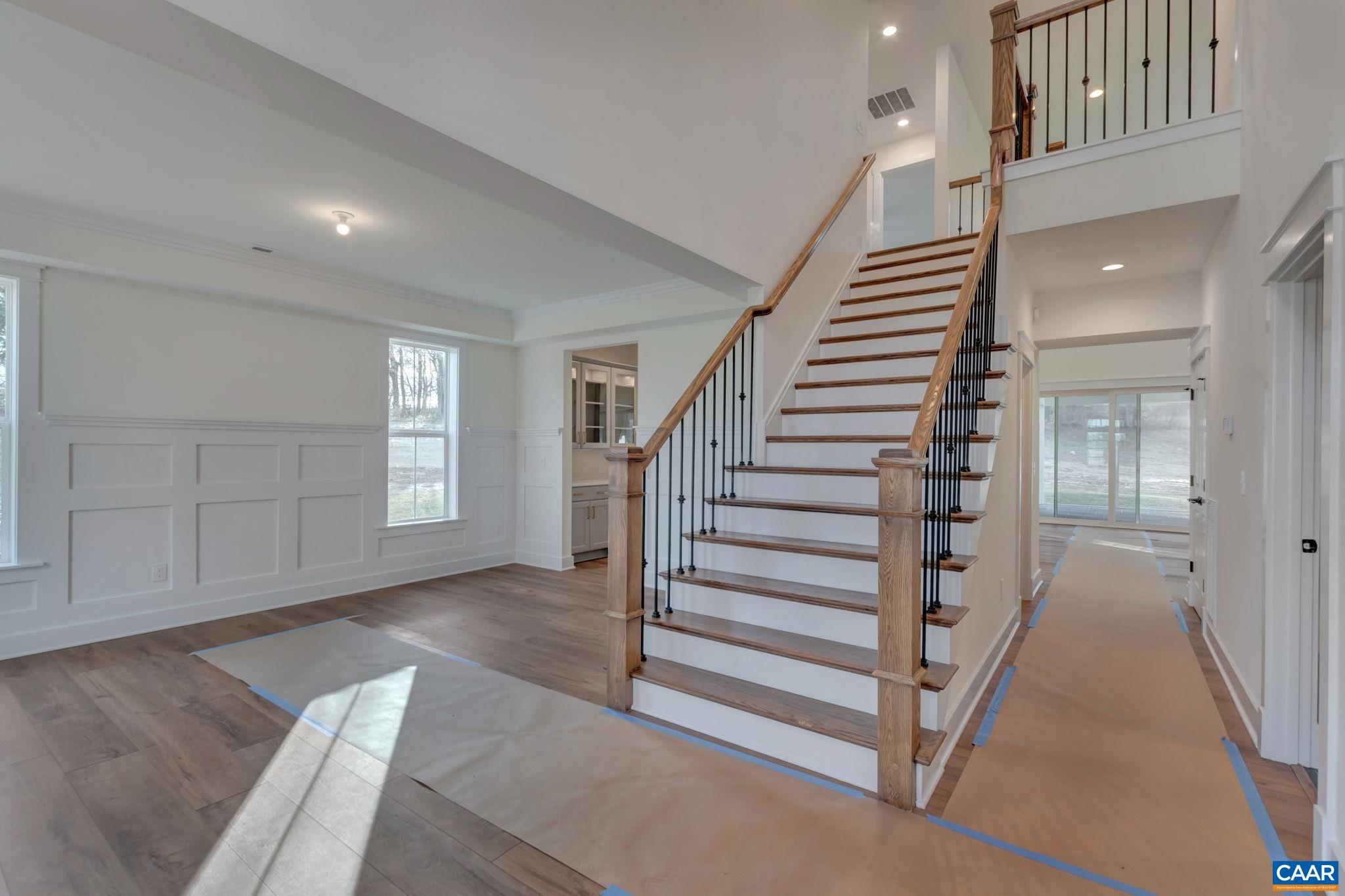 11 EAGLE VIEW