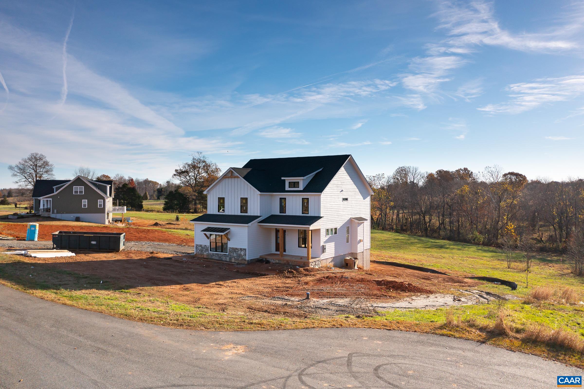 41 BARTHOLOMEW PL Unit: Lot 8