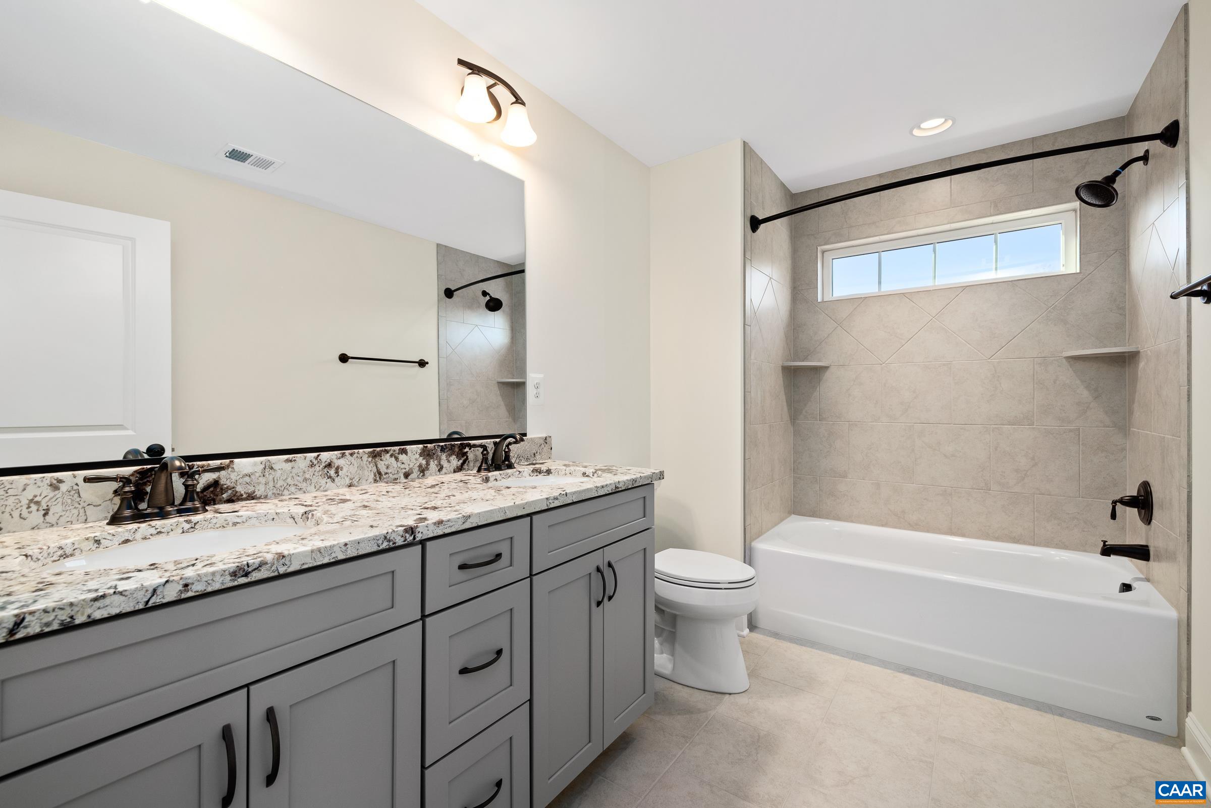 41 BARTHOLOMEW PL Unit: Lot 8
