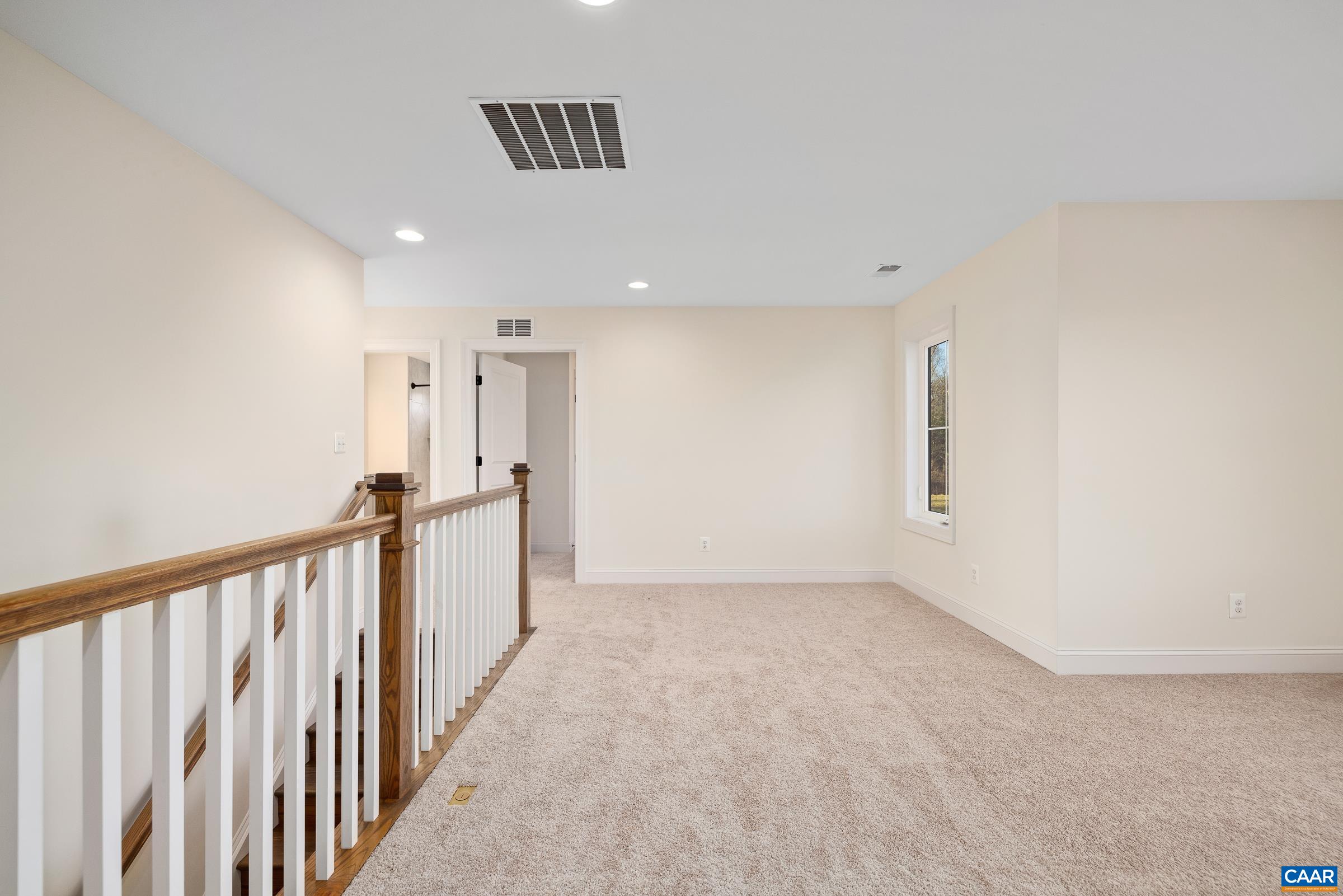 41 BARTHOLOMEW PL Unit: Lot 8