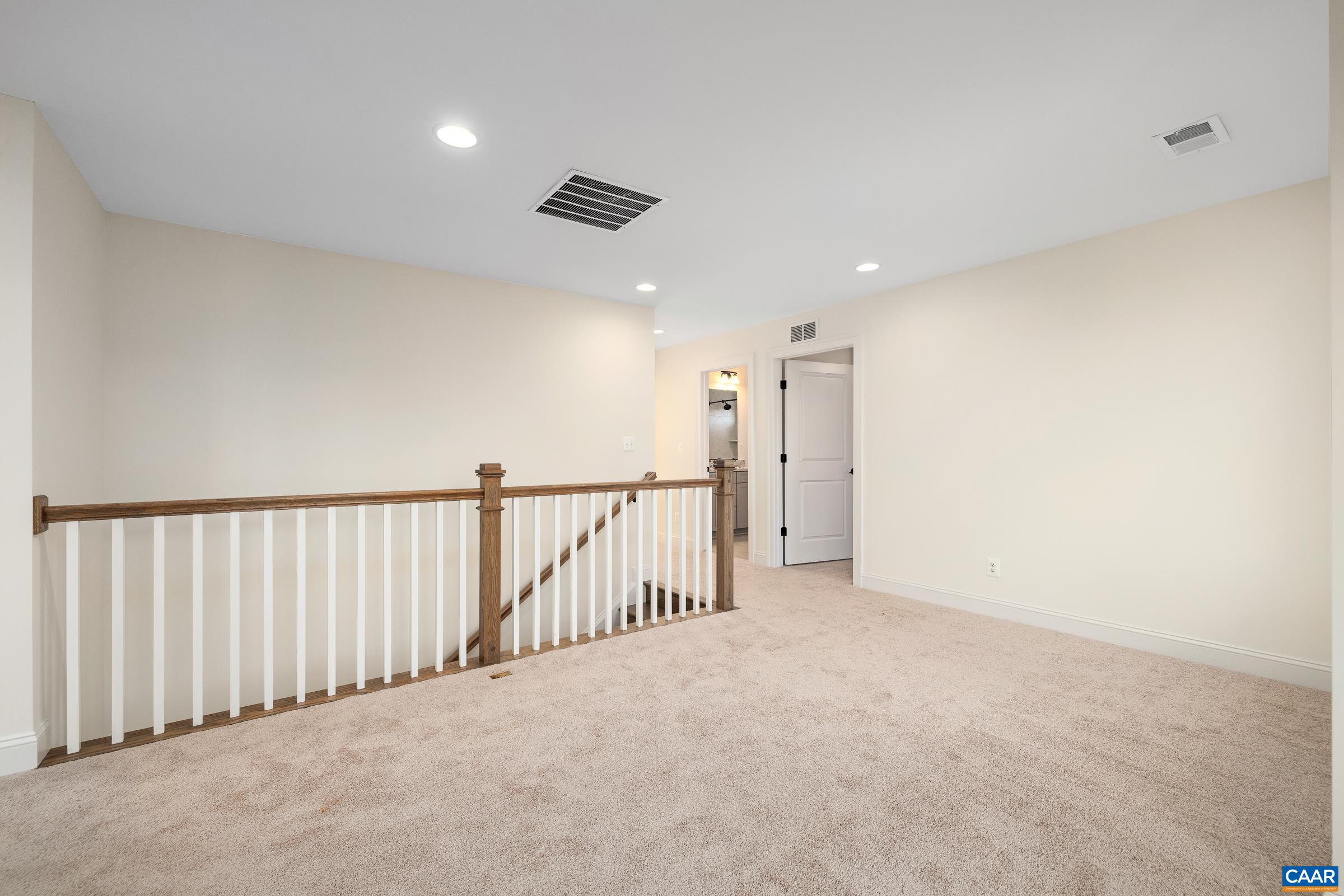 41 BARTHOLOMEW PL Unit: Lot 8