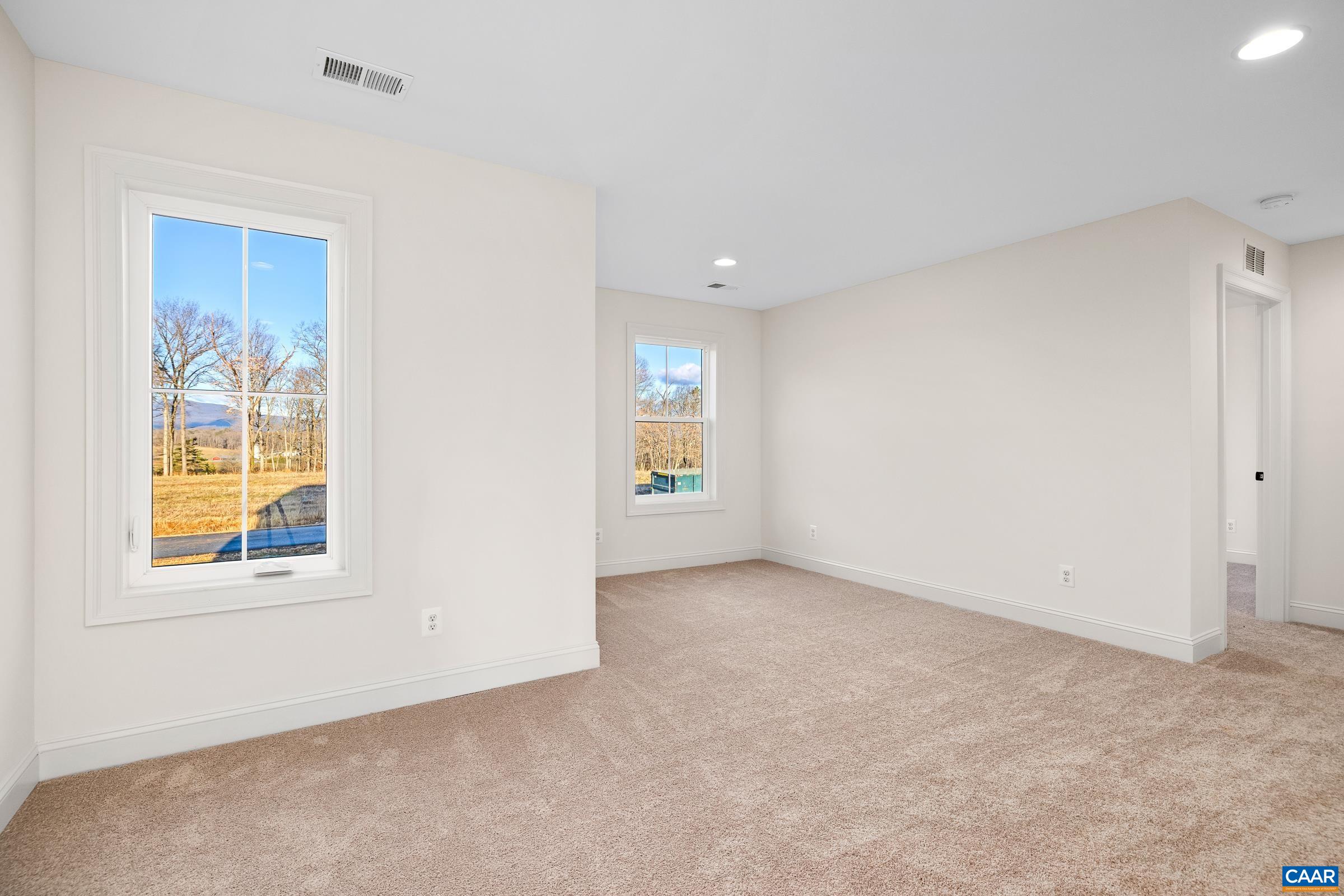 41 BARTHOLOMEW PL Unit: Lot 8