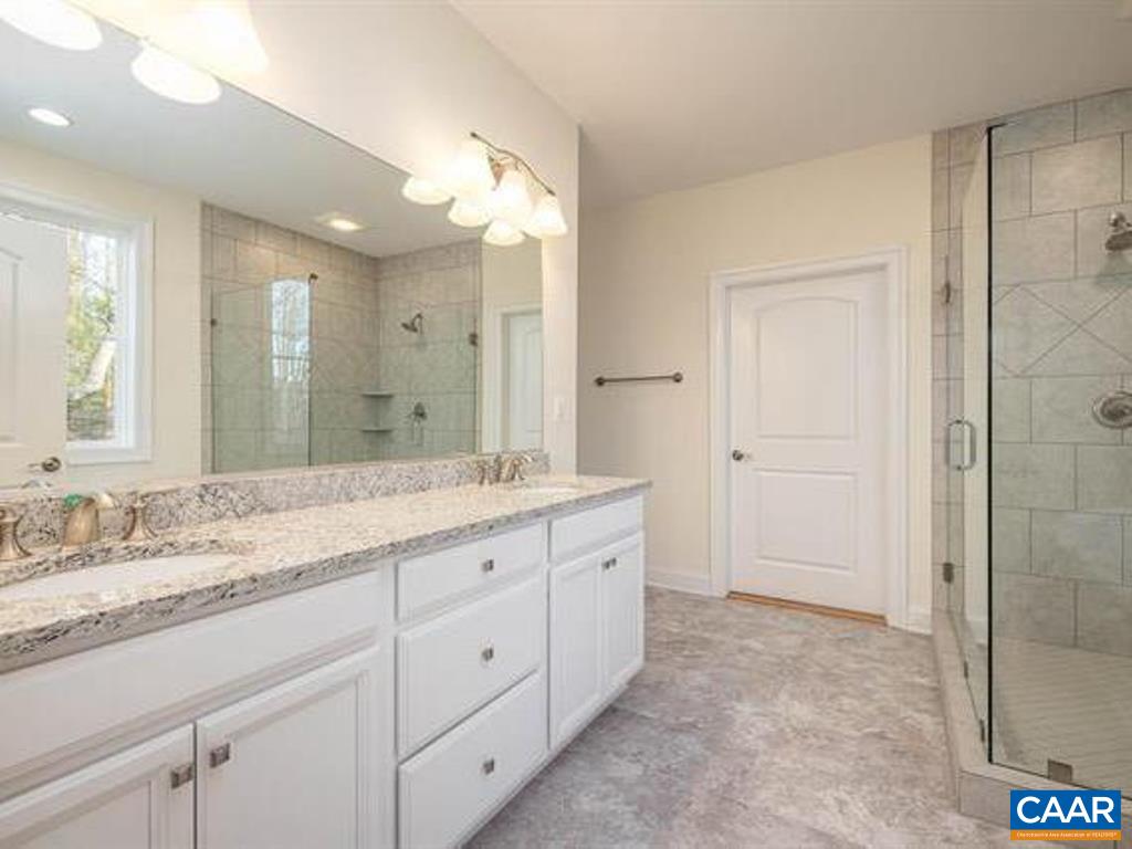 9 BARTHOLOMEW PL Unit: Lot 9