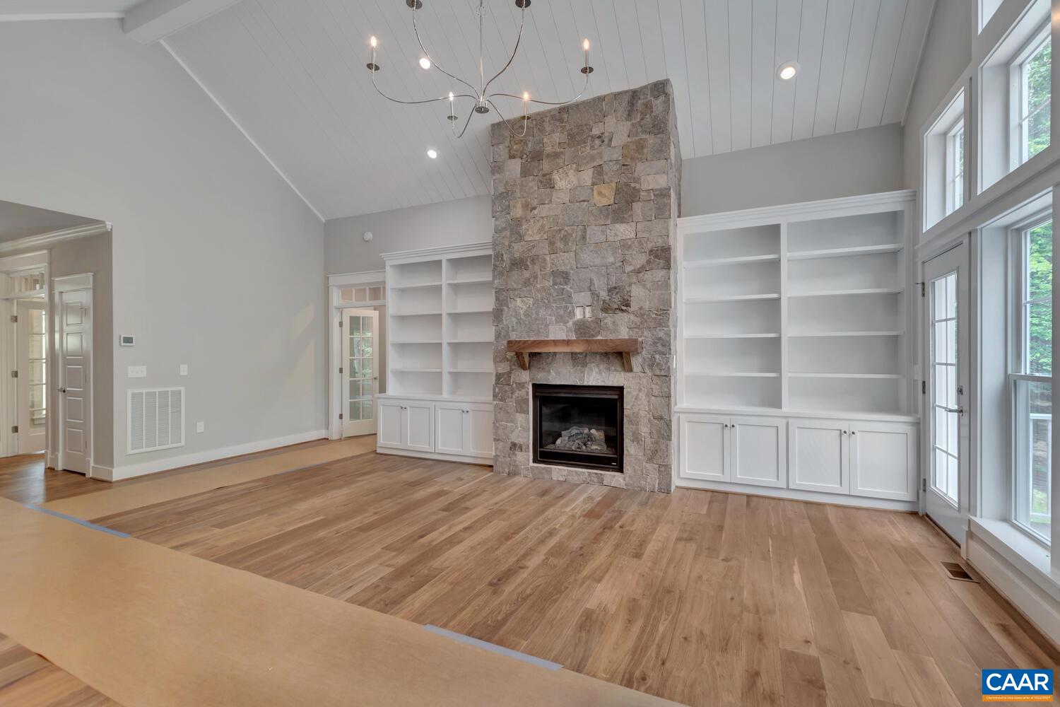 3575 CARROLL CREEK RD
