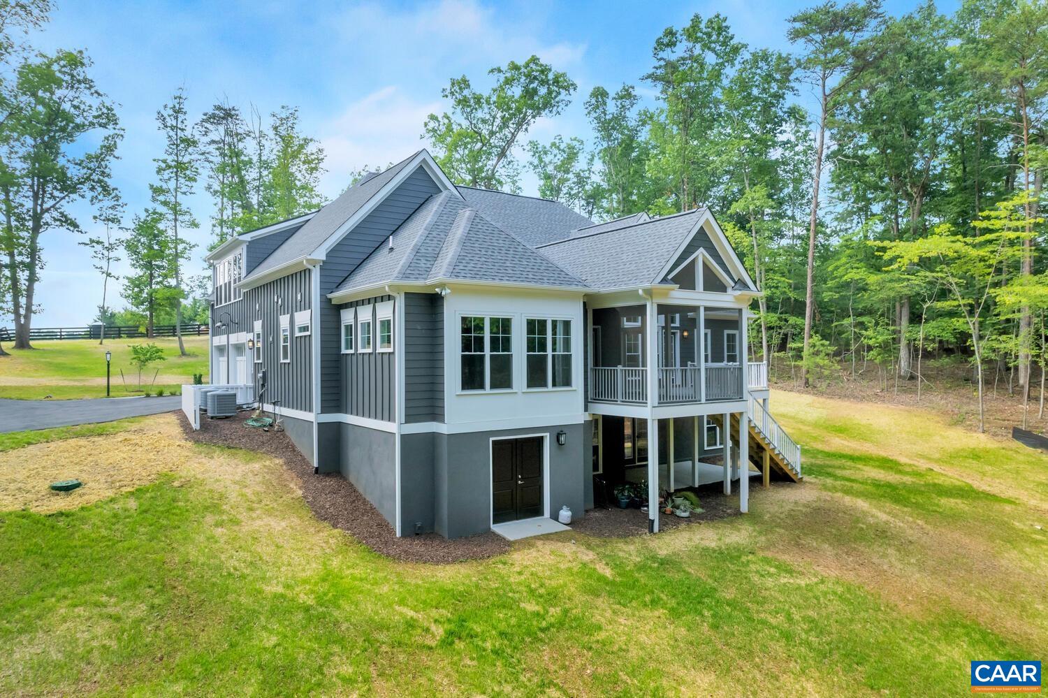 3575 CARROLL CREEK RD