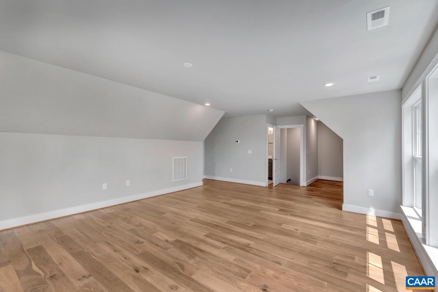 3575 CARROLL CREEK RD