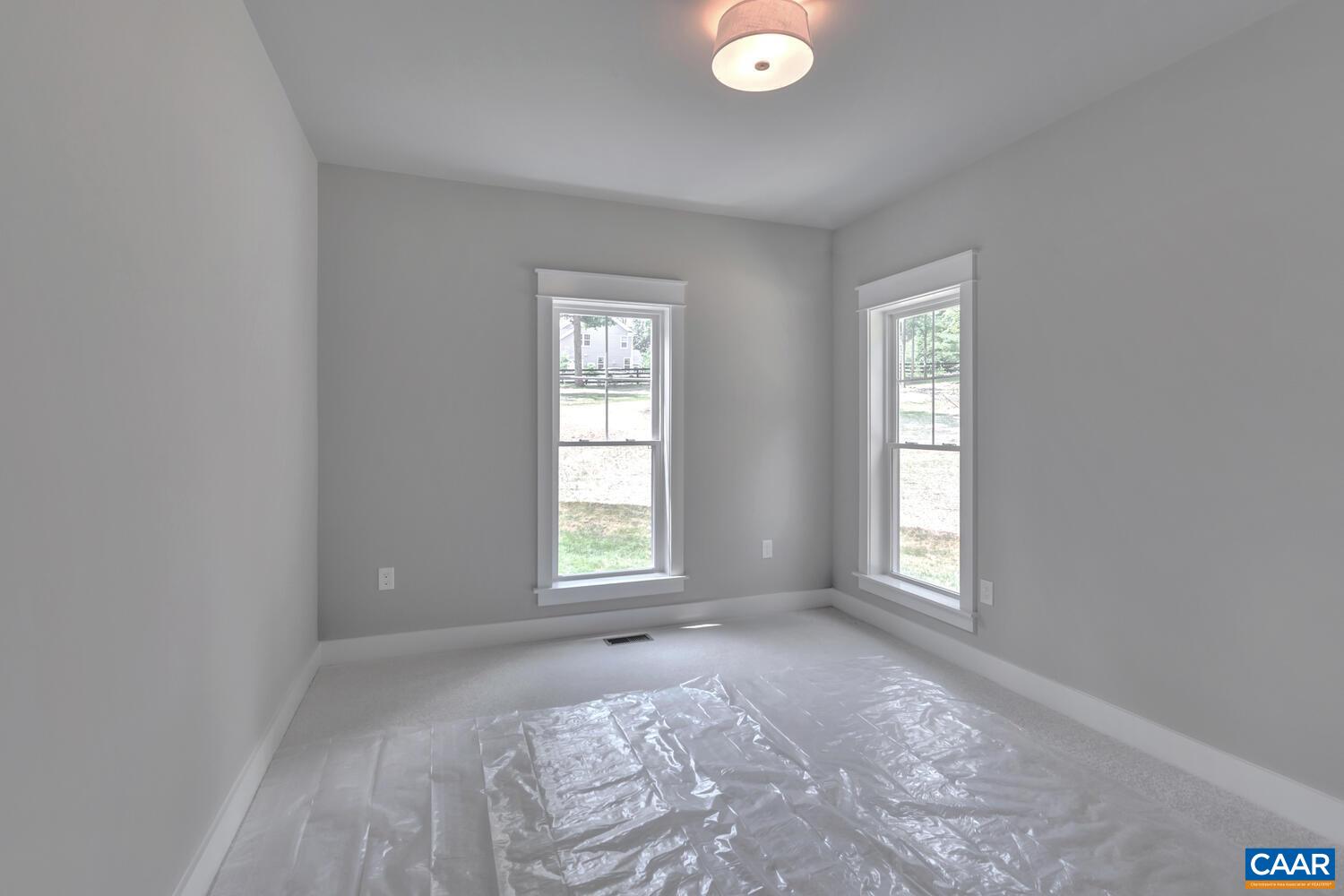 3575 CARROLL CREEK RD