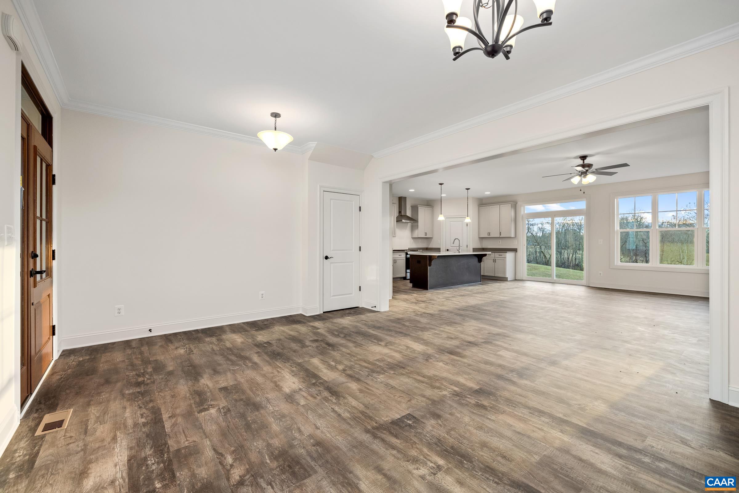 755 VISTA HEIGHTS DR Unit: Lot 8