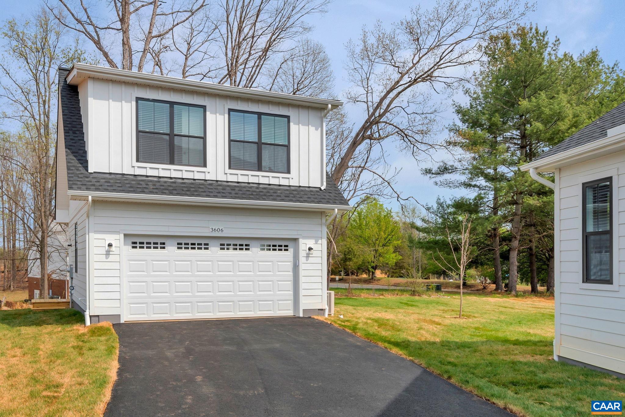 3604 THICKET RUN PL