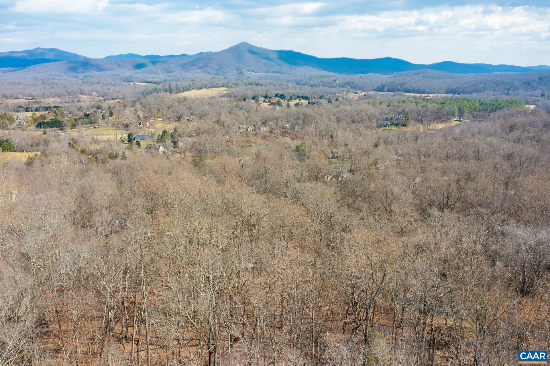 477 FOOTHILLS DR Unit: 4