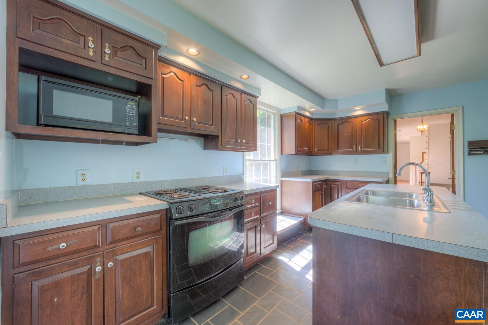 17120 SPOTSWOOD TRL