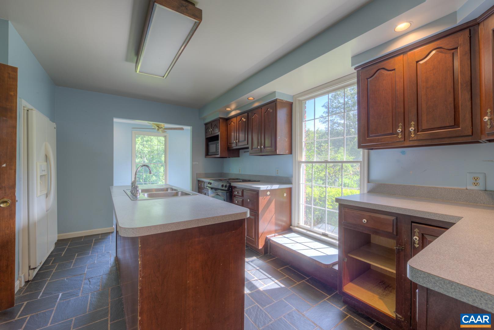 17120 SPOTSWOOD TRL
