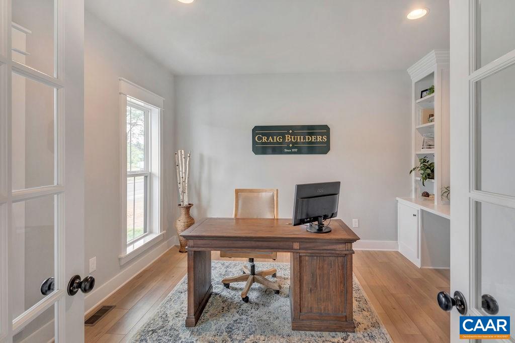 4035 MARIE CURIE CT