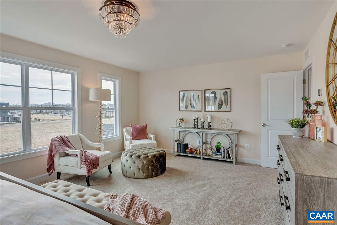 3568 THICKET RUN PL