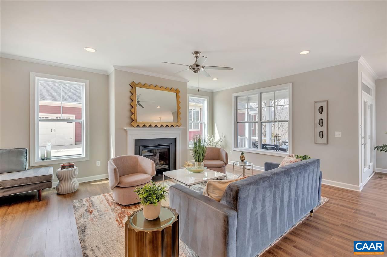 3568 THICKET RUN PL