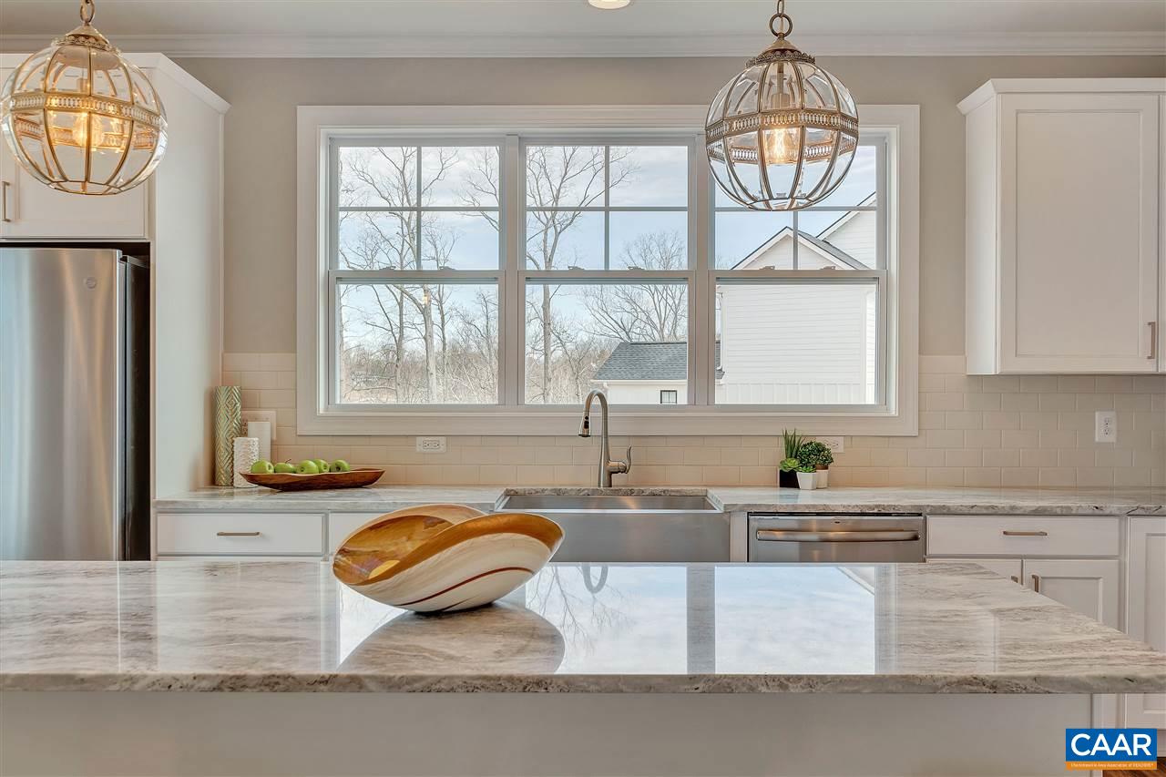 3568 THICKET RUN PL