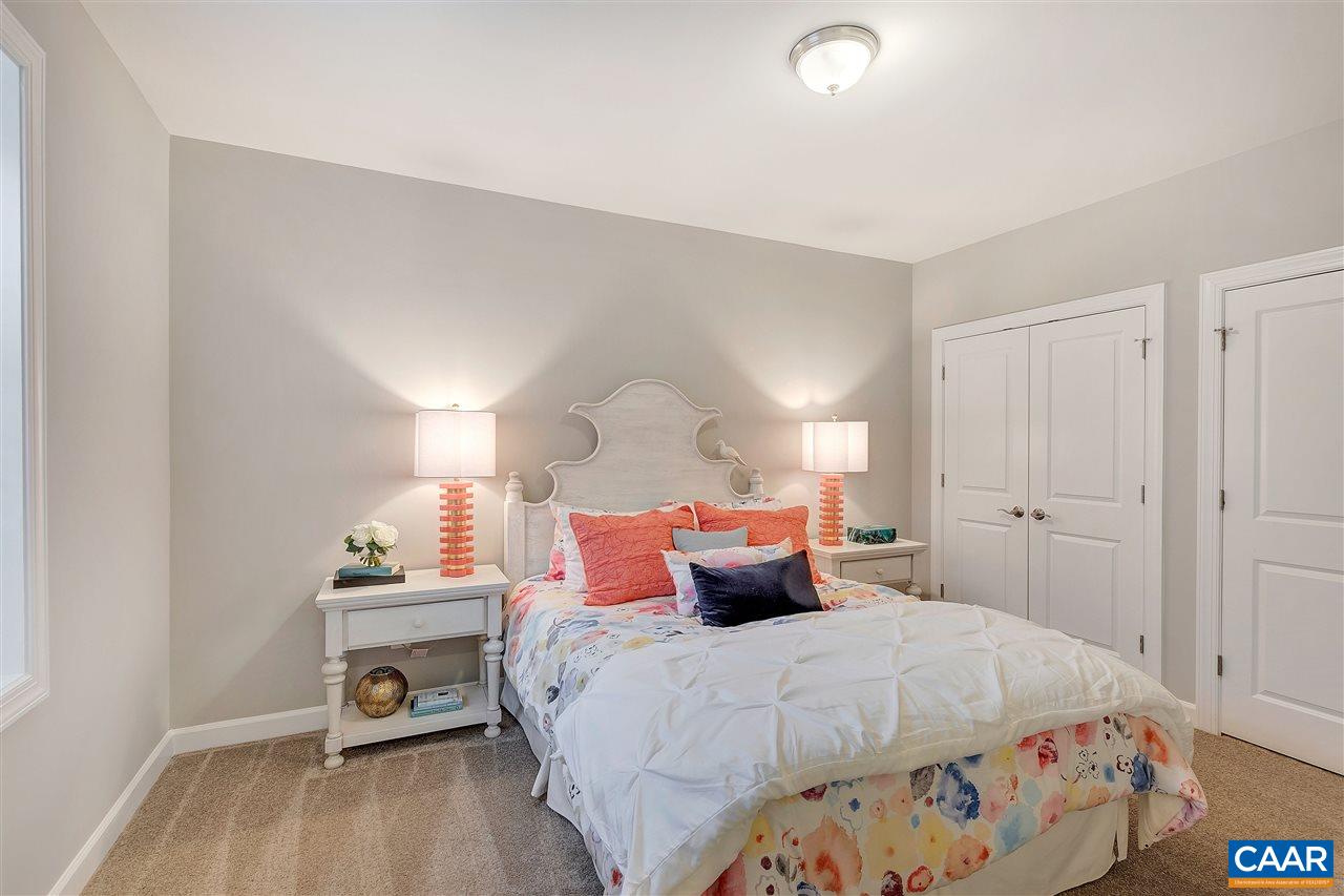3568 THICKET RUN PL