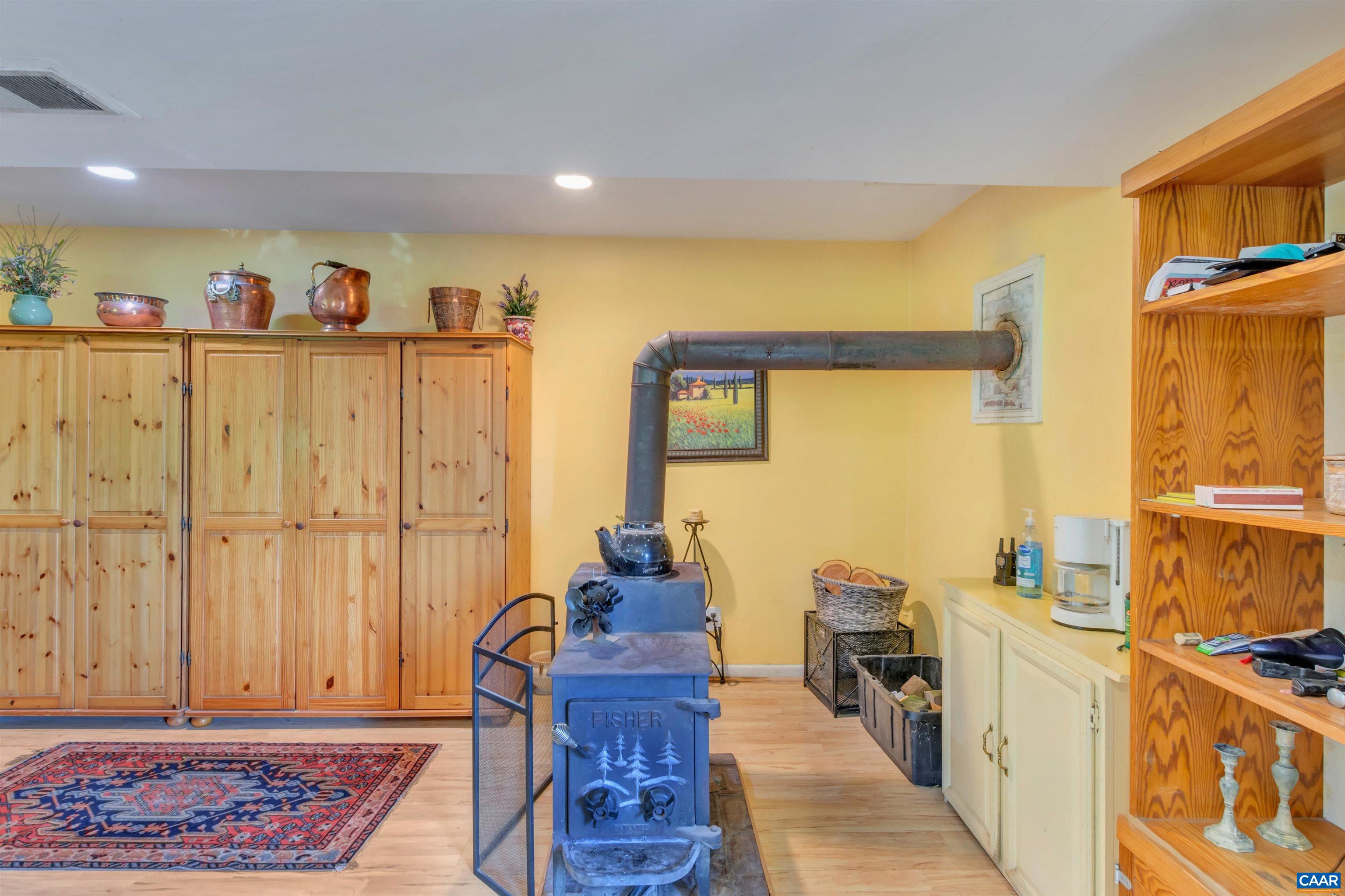 394 PASTUREGATE LN