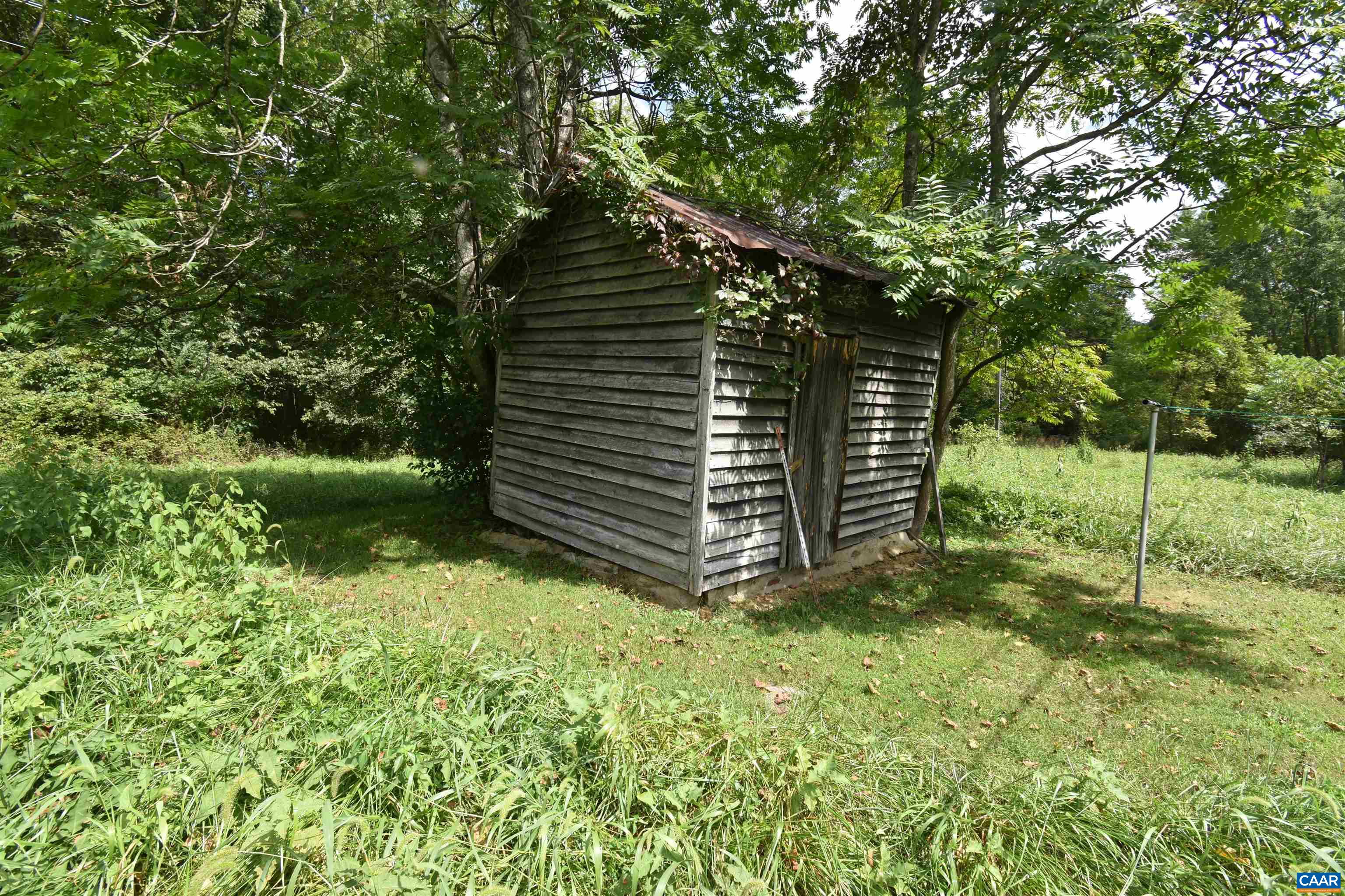 3390 BACON HOLLOW RD