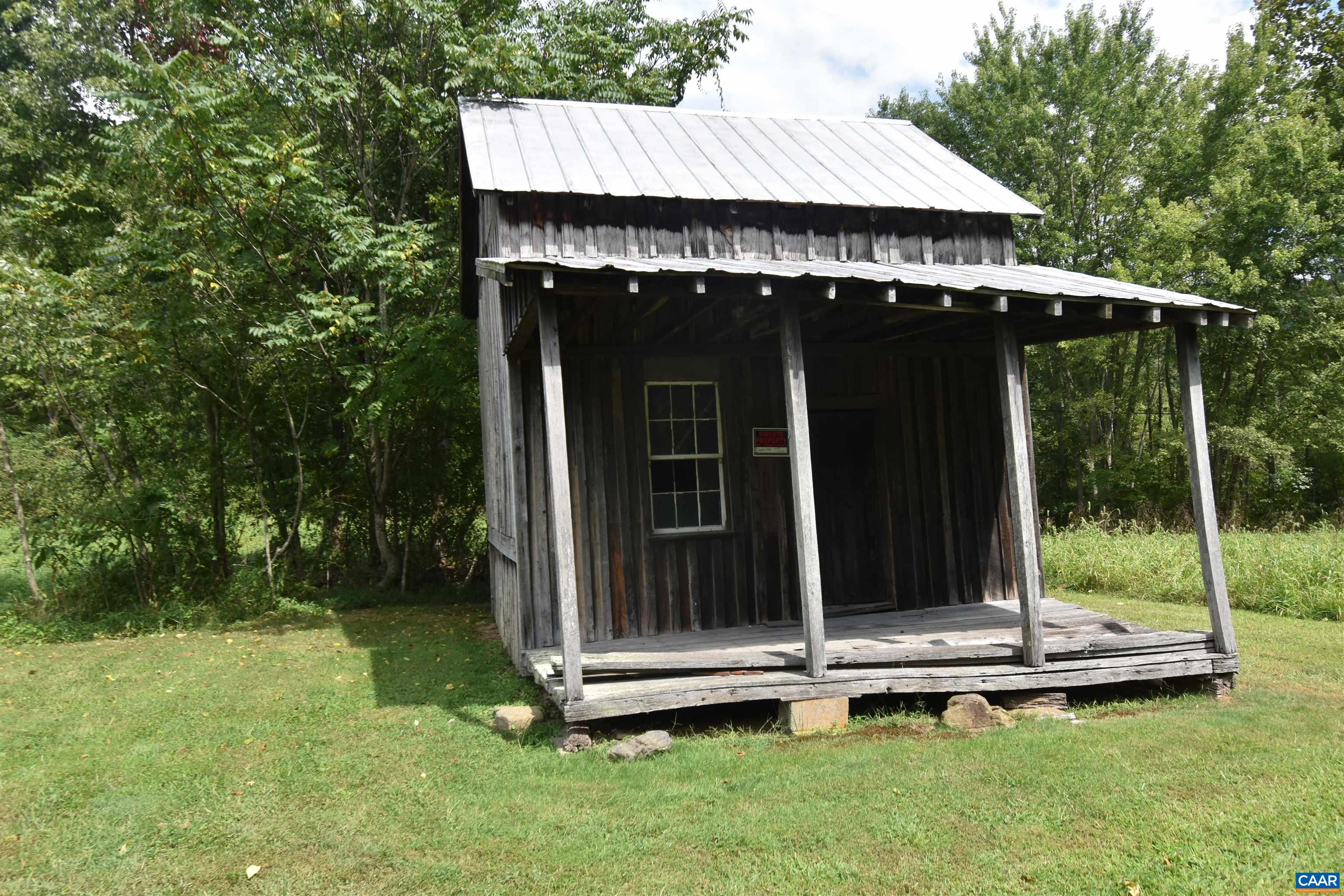 3390 BACON HOLLOW RD