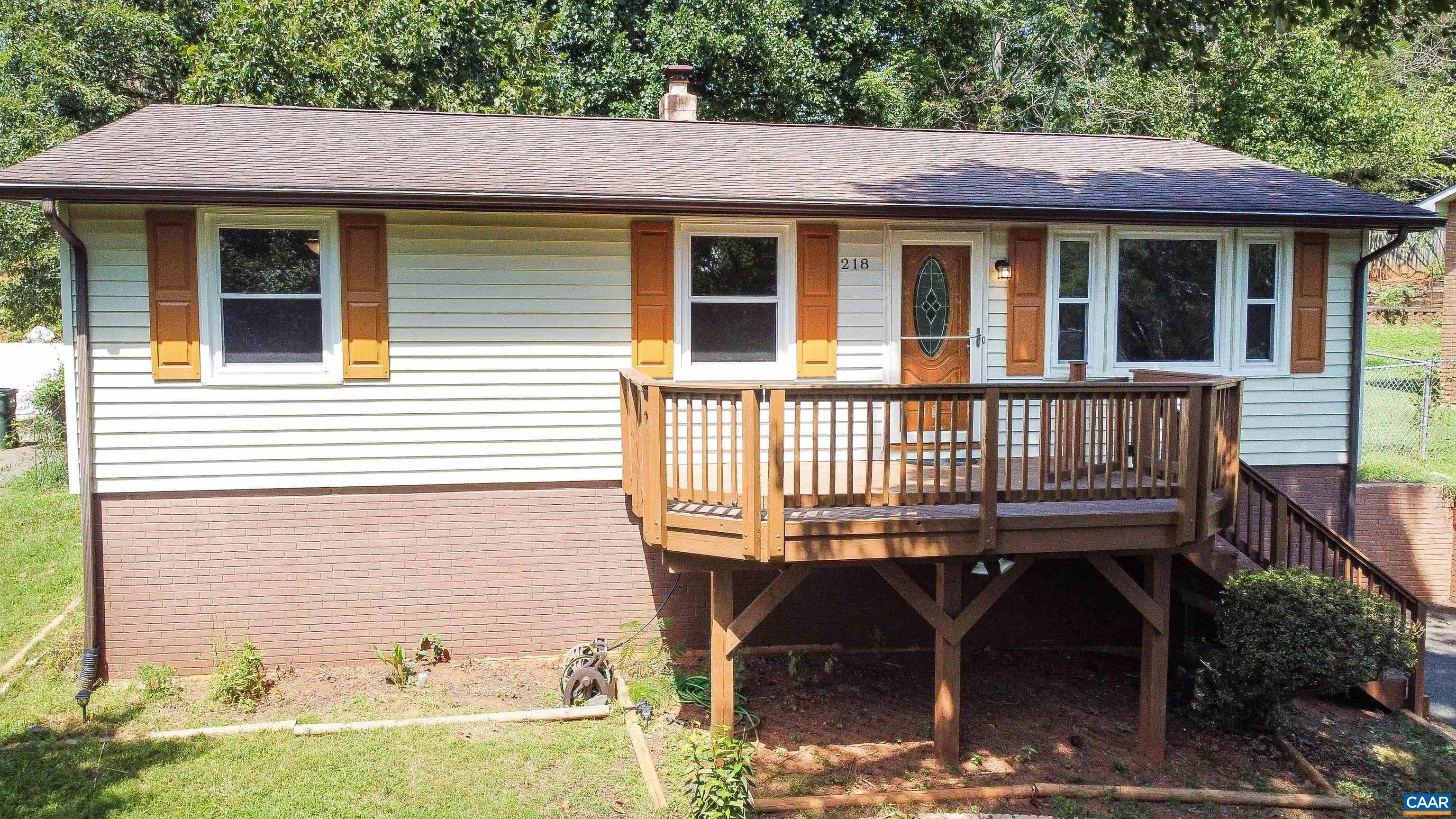 218 BARNSDALE RD