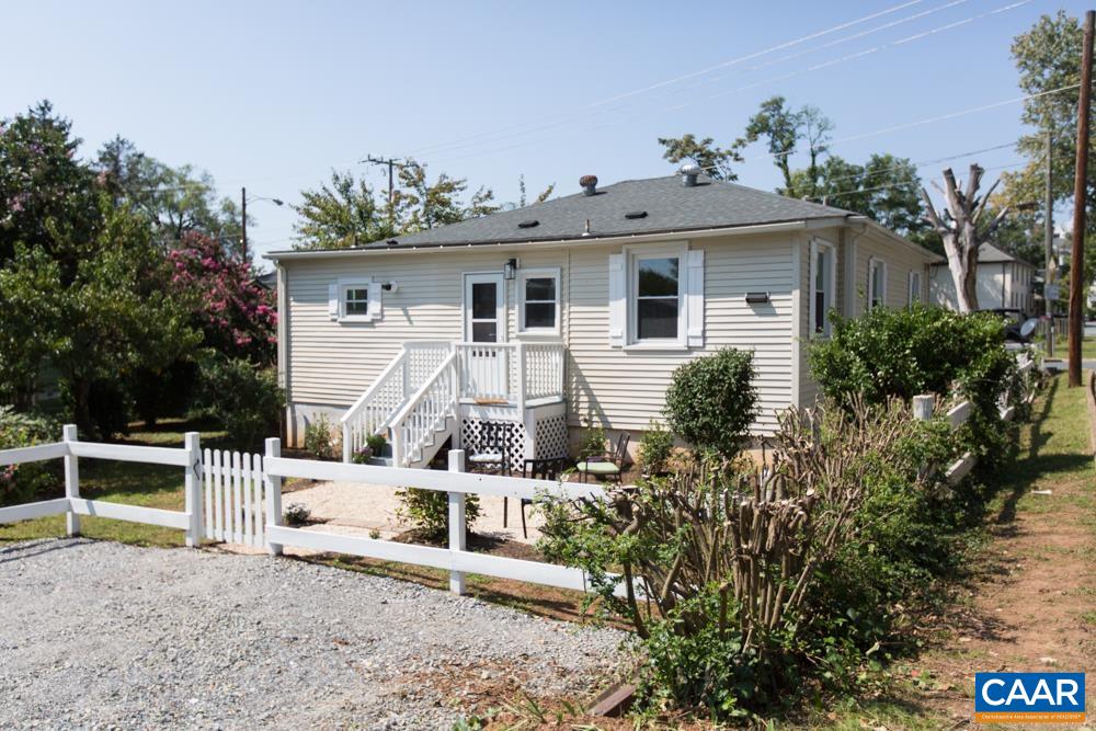 430 NW 11TH ST