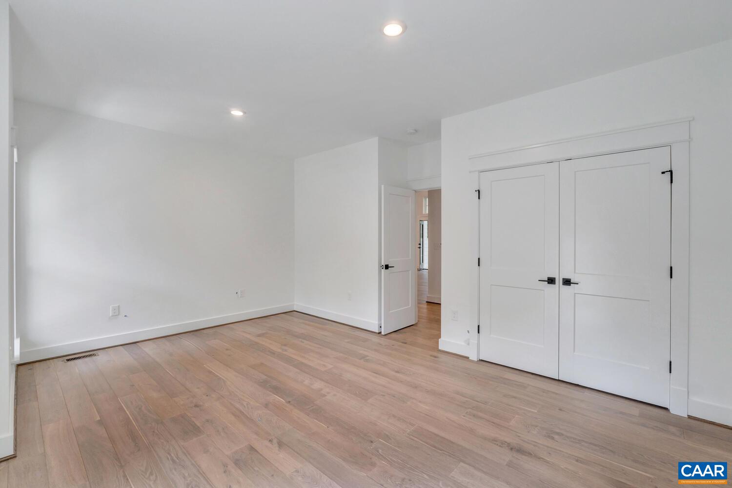 1408 QUEENSCROFT