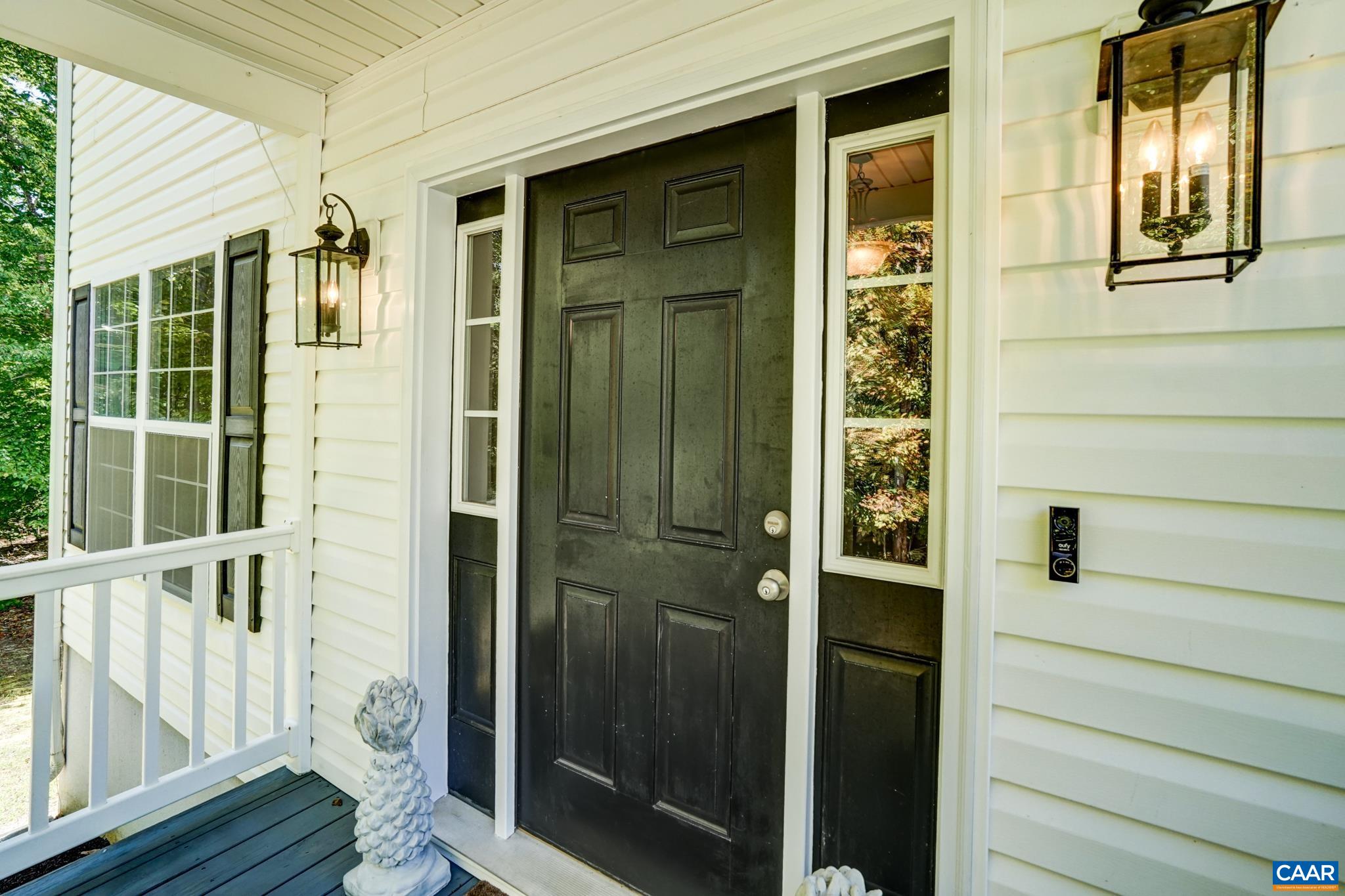 146 SHANNON GLEN DR