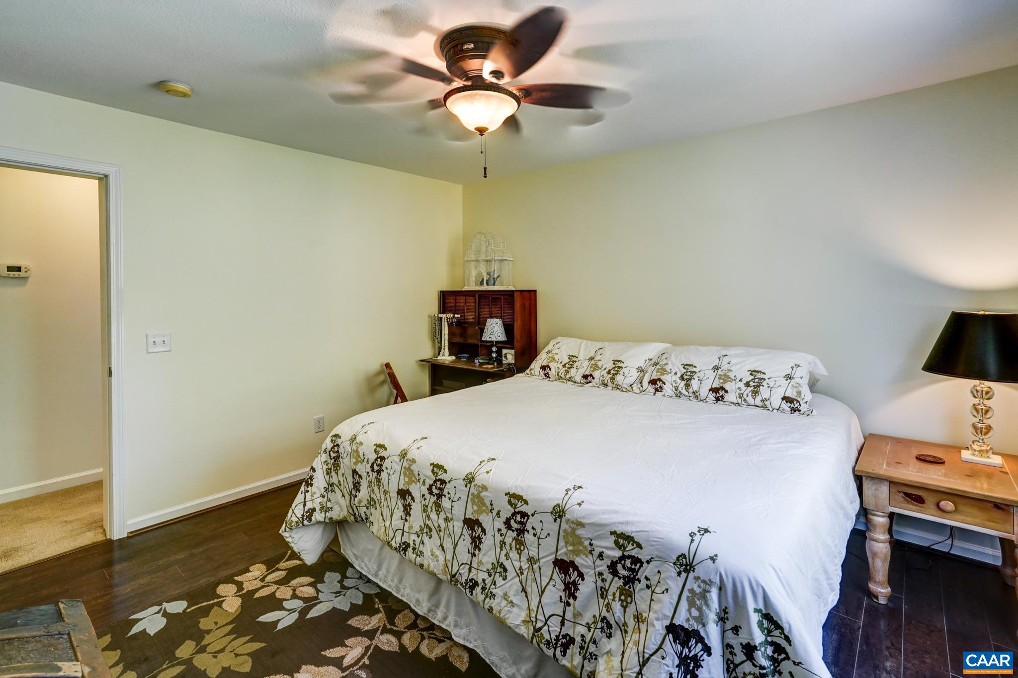 146 SHANNON GLEN DR