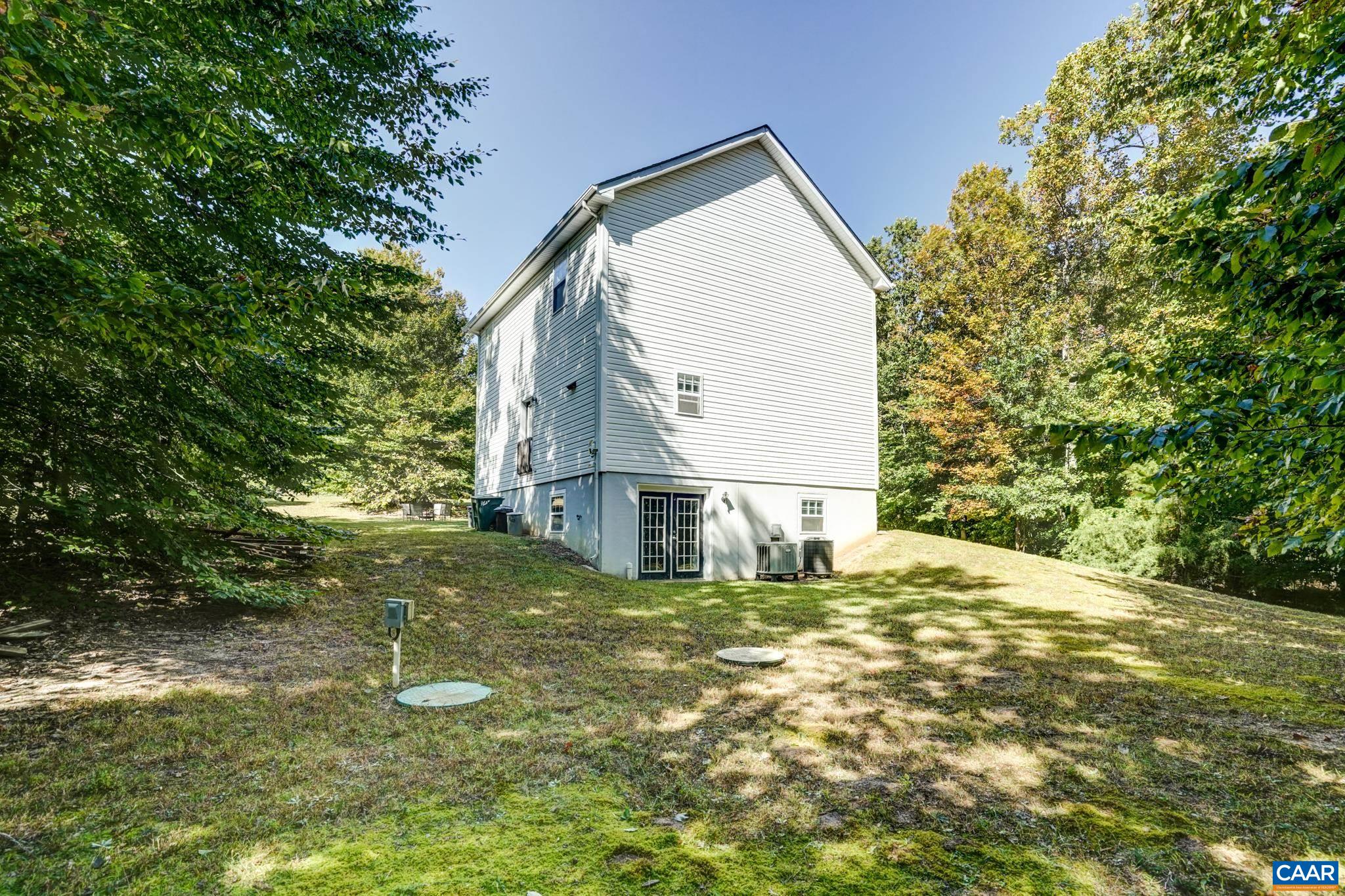 146 SHANNON GLEN DR
