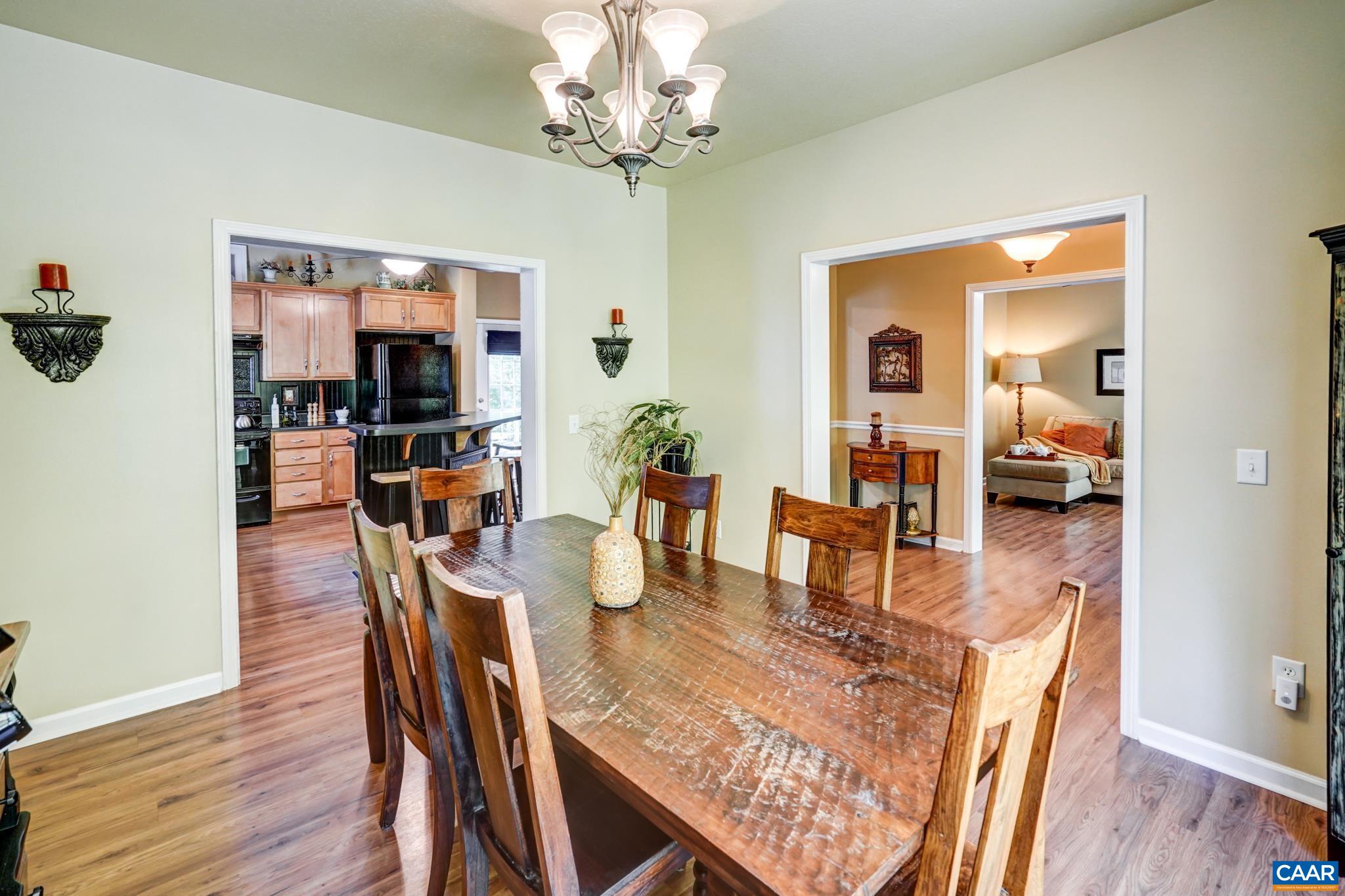 146 SHANNON GLEN DR