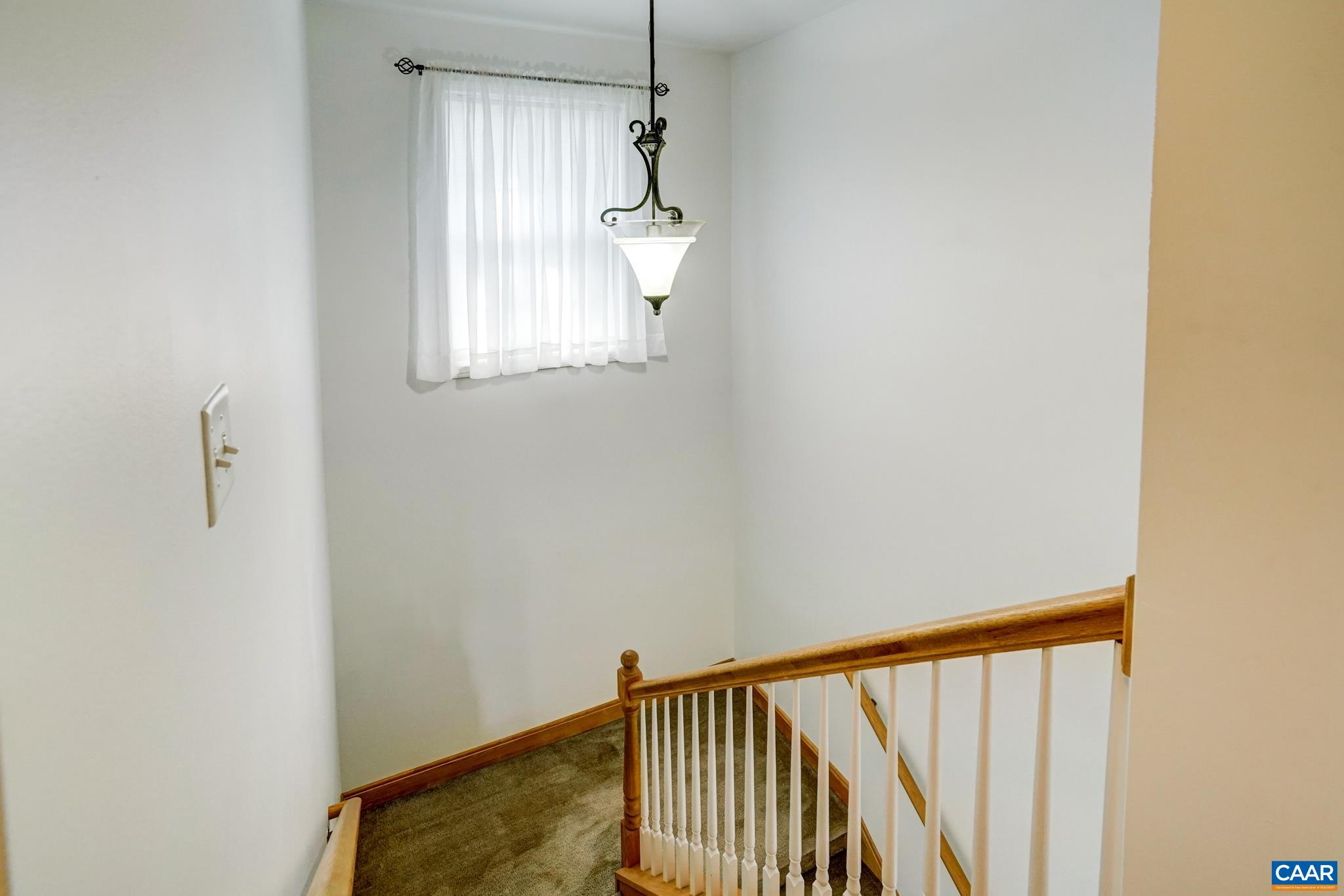146 SHANNON GLEN DR