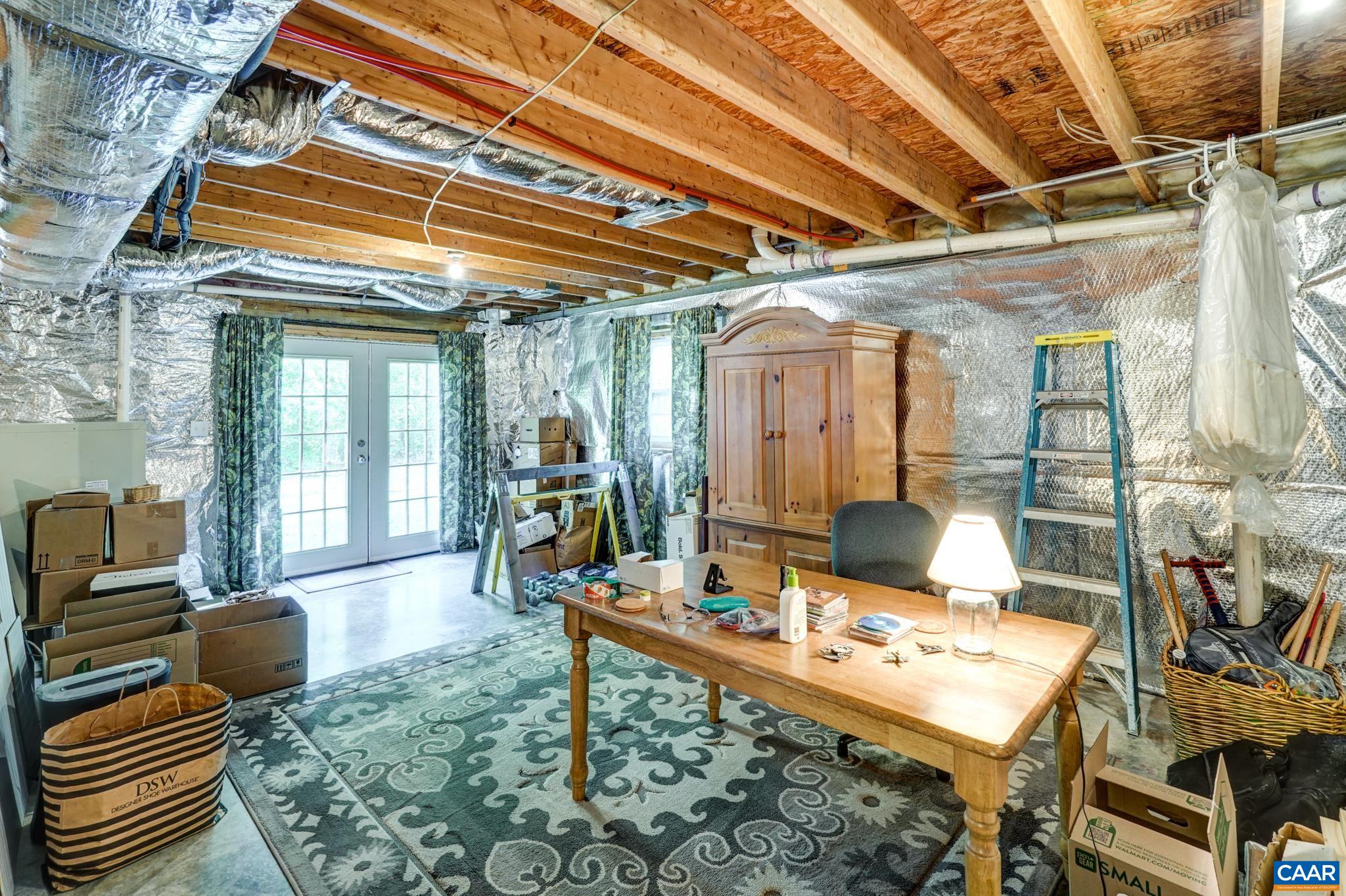 146 SHANNON GLEN DR
