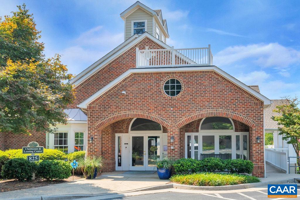 1035 WEYBRIDGE CT Unit: 104