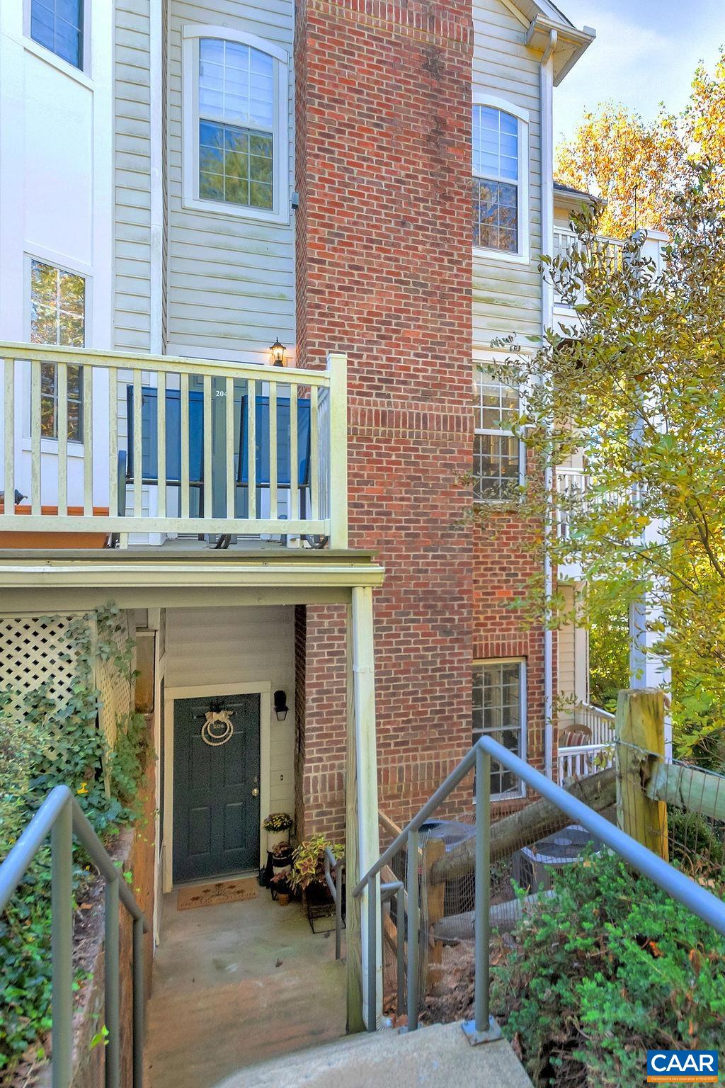 1035 WEYBRIDGE CT Unit: 104