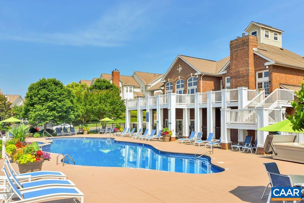 1035 WEYBRIDGE CT Unit: 104