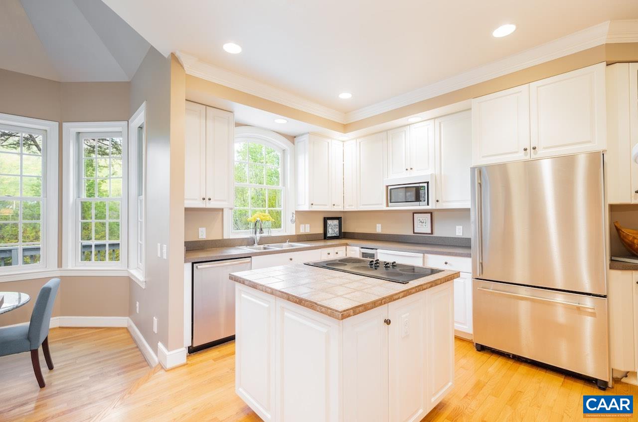 345 STONEY CREEK EAST