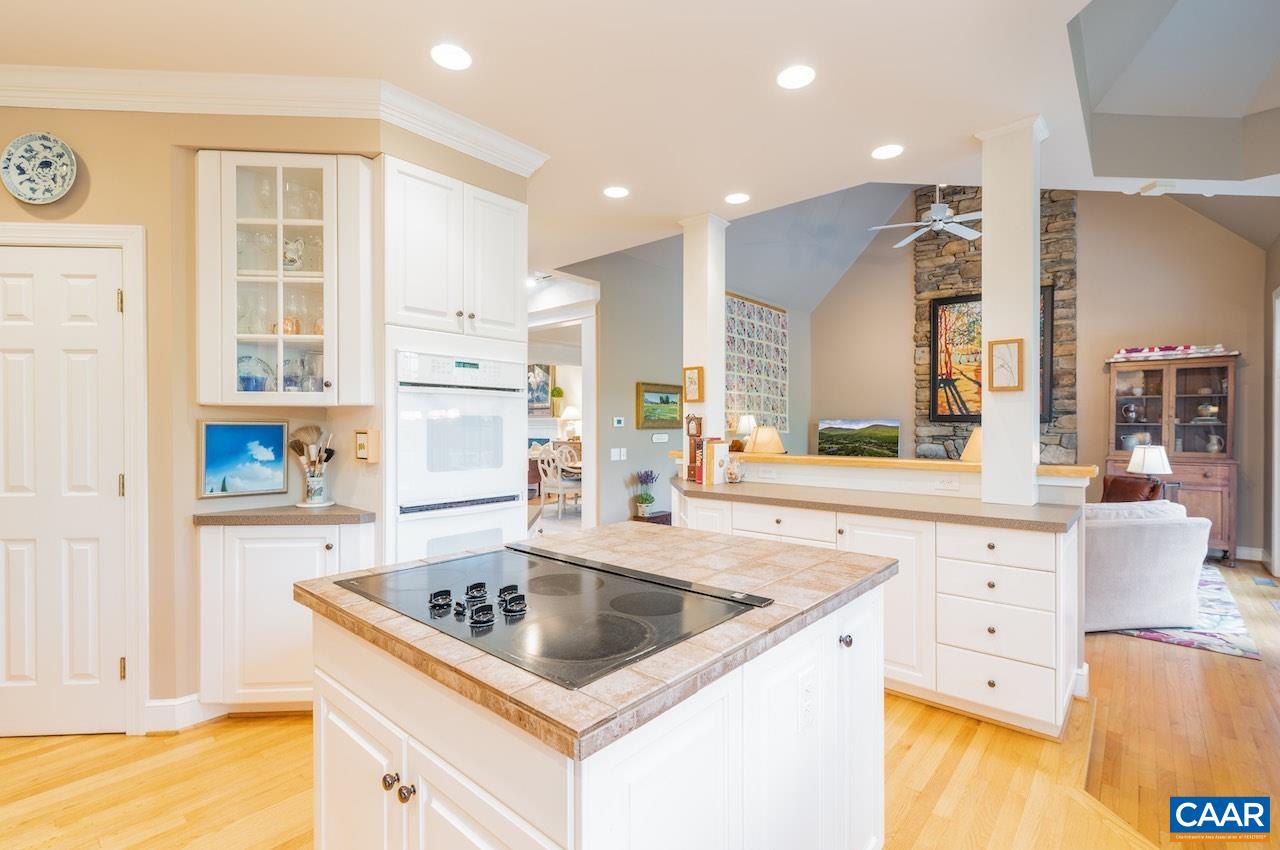 345 STONEY CREEK EAST
