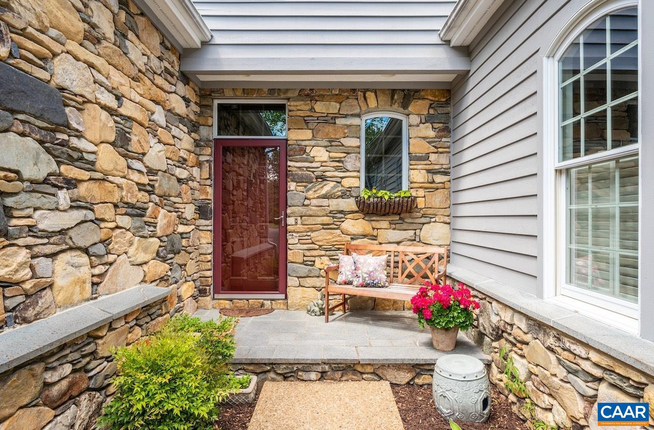 345 STONEY CREEK EAST