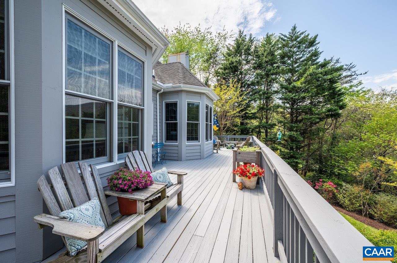 345 STONEY CREEK EAST