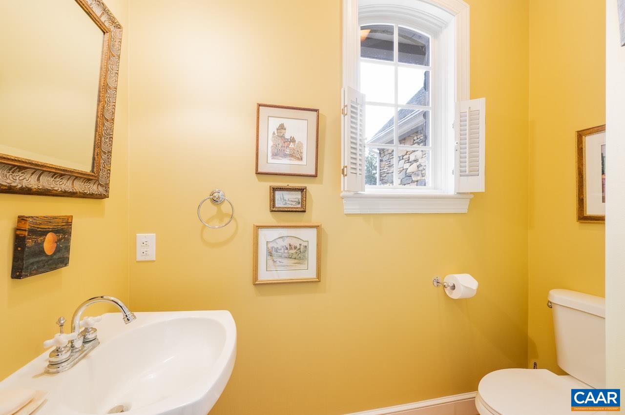 345 STONEY CREEK EAST
