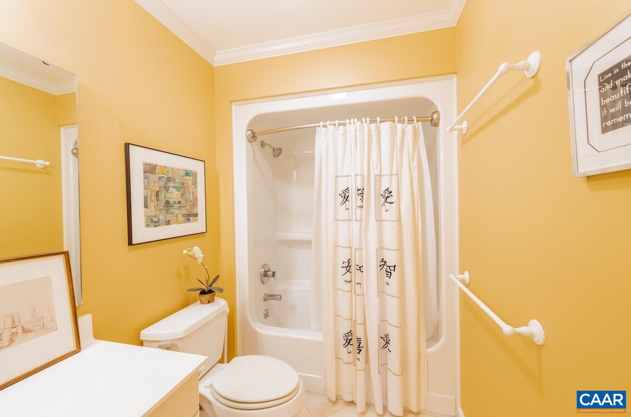 345 STONEY CREEK EAST