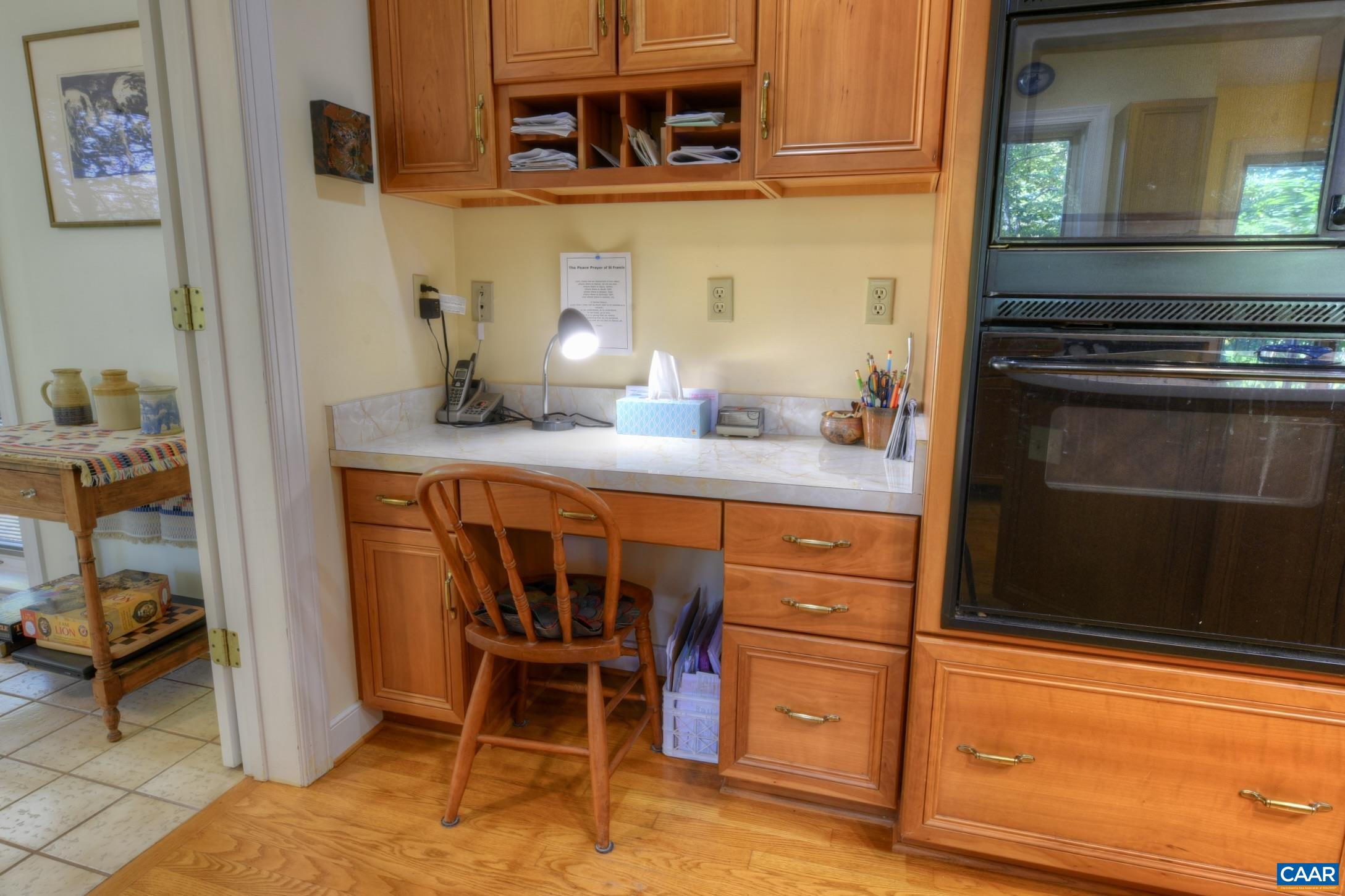 1088 BLACKBURN BLUFF