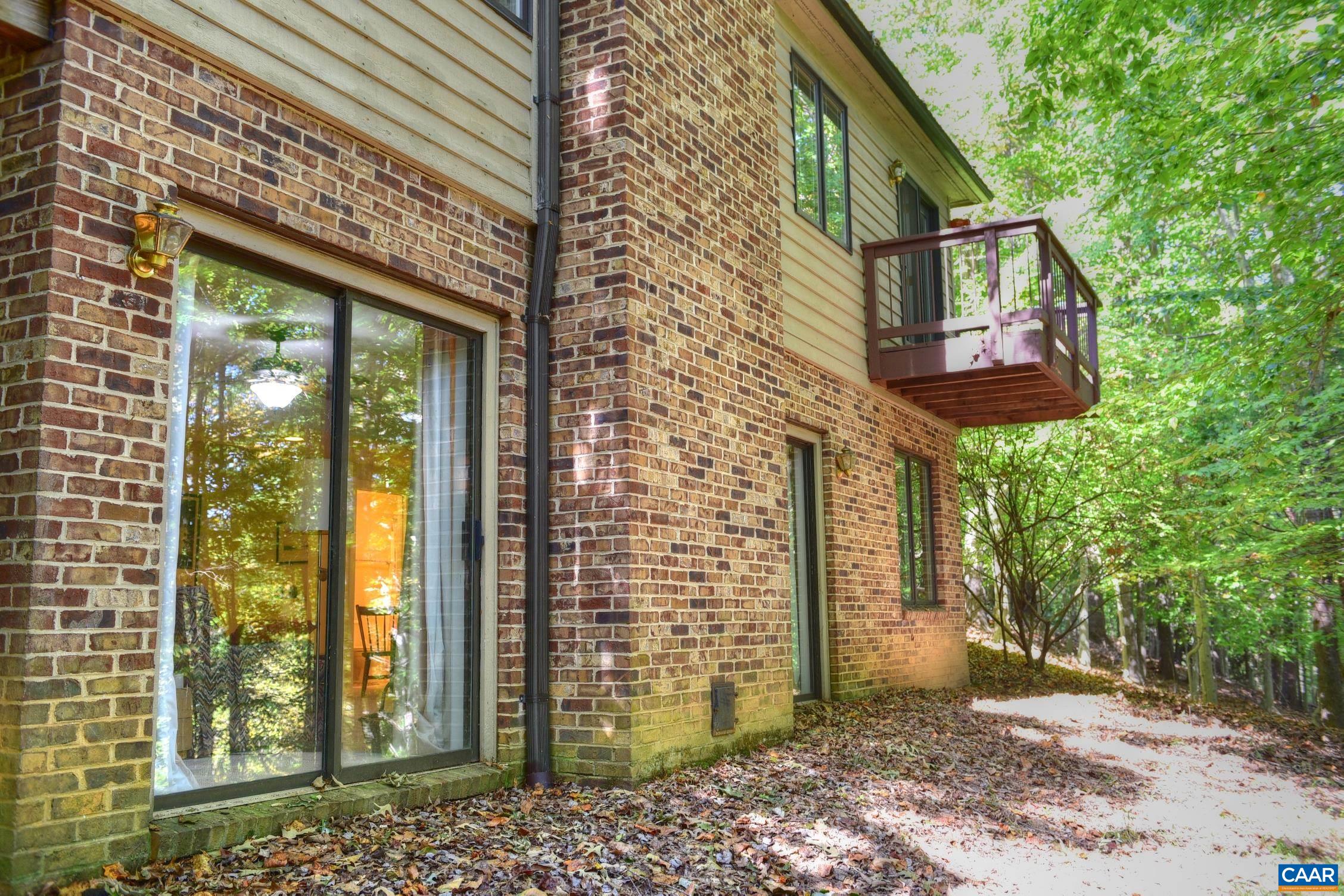 1088 BLACKBURN BLUFF