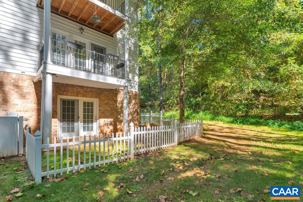 321 QUARRY RD